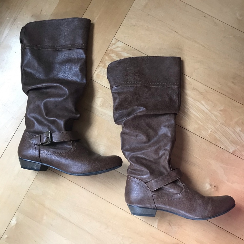 Chocolate brown riding boots
